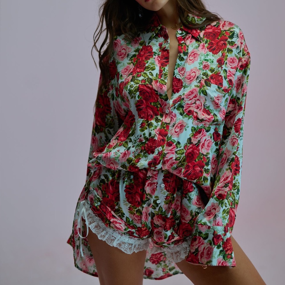 Selkie Roses are Red Silk Slumber Party Set